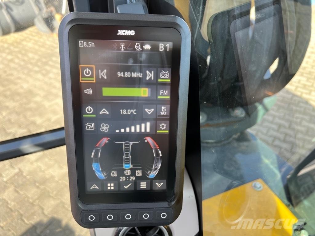 XCMG XE 80 E حفارات وسط 7 طن - 12 طن