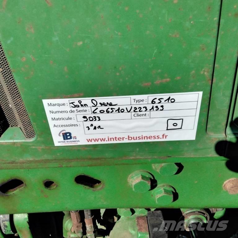 John Deere 6510 الجرارات