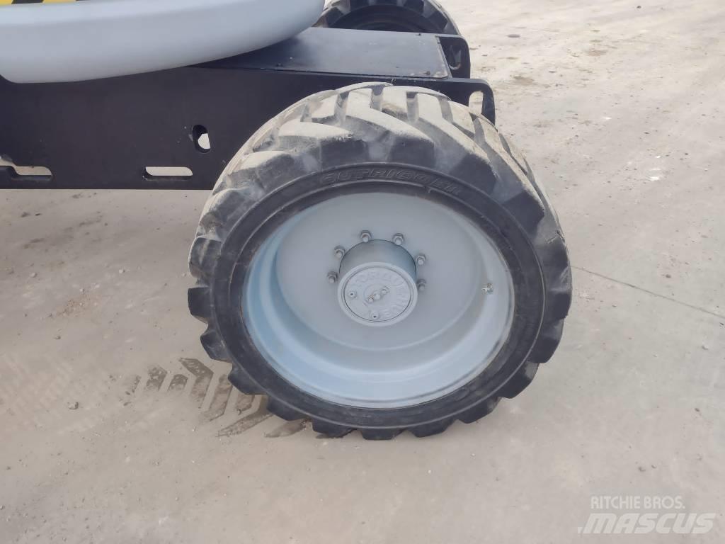 Genie Z 45/25 RT رافعات سلة مفصلية