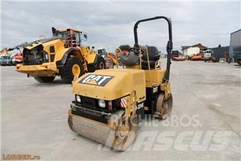 CAT CB 224 E مداحل ثنائية الاسطوانة