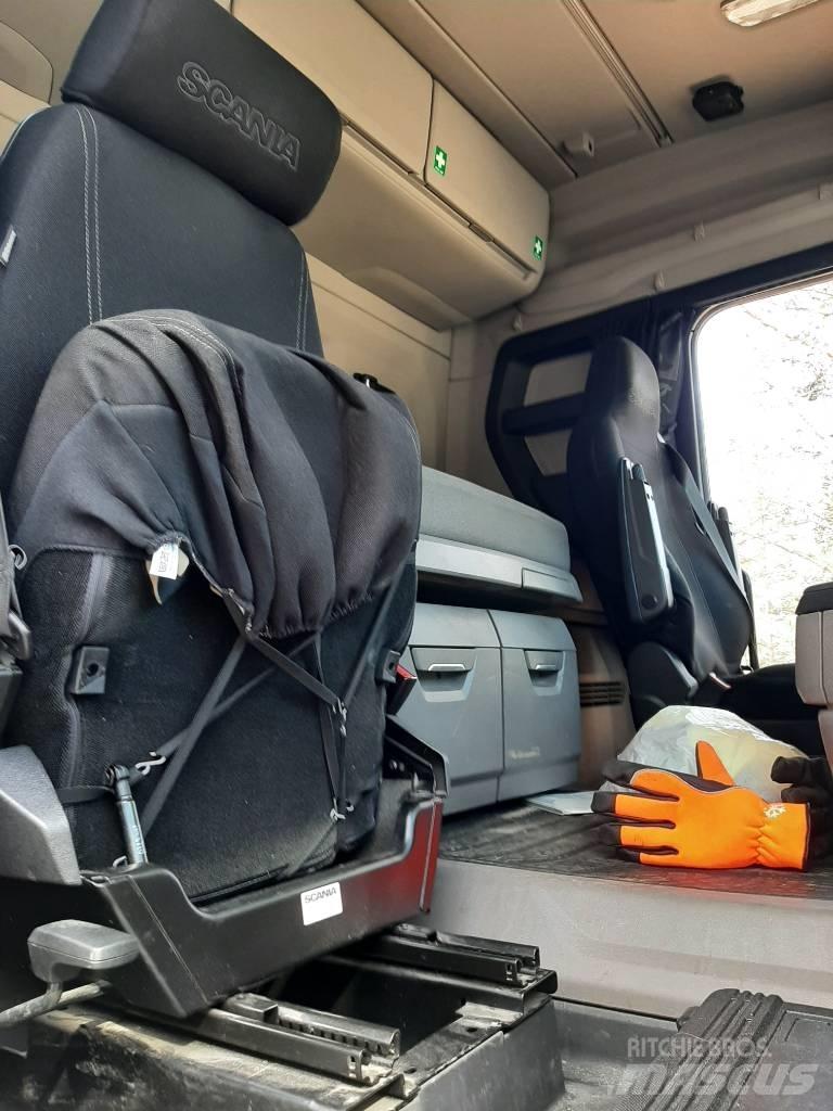 Scania R 500 شاحنات بمقصورة وهيكل