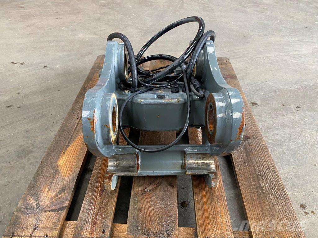 Liebherr SW33 موصلات سريعة