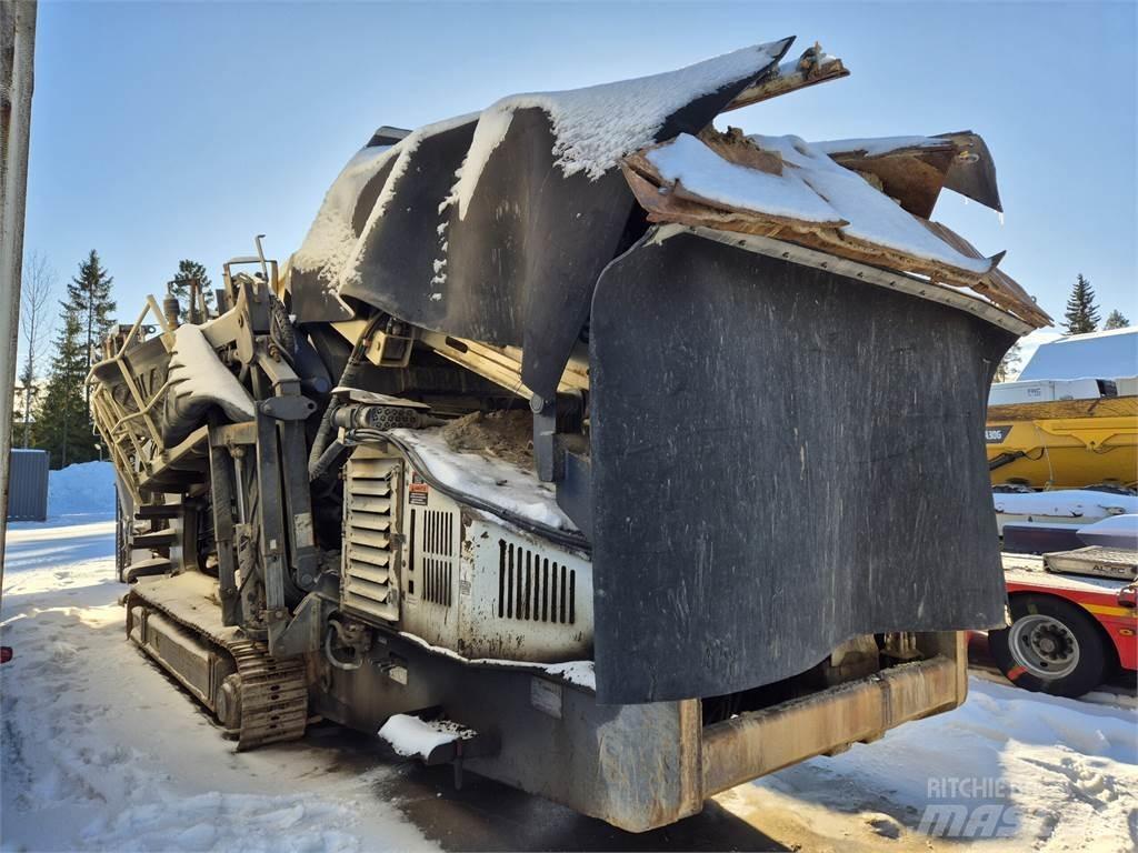 Metso ST 272 أجهزة فحص متنقلة