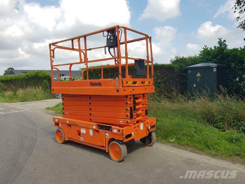 Haulotte Compact 14 رافعات مقصية الشكل