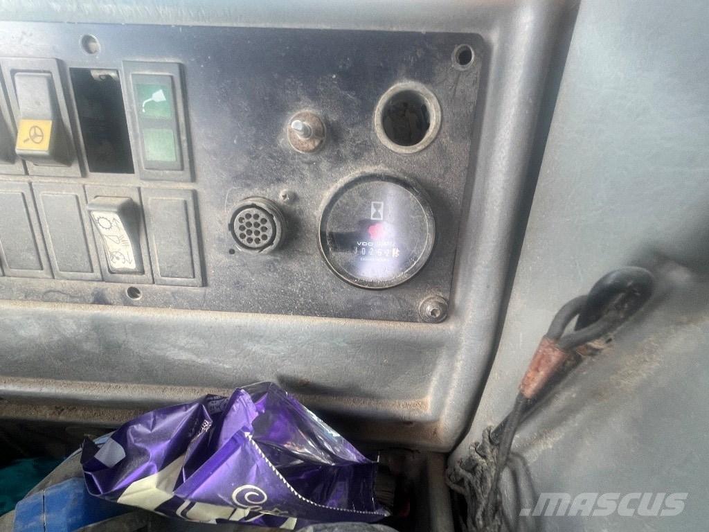 Volvo L 180 D لوادر بعجل