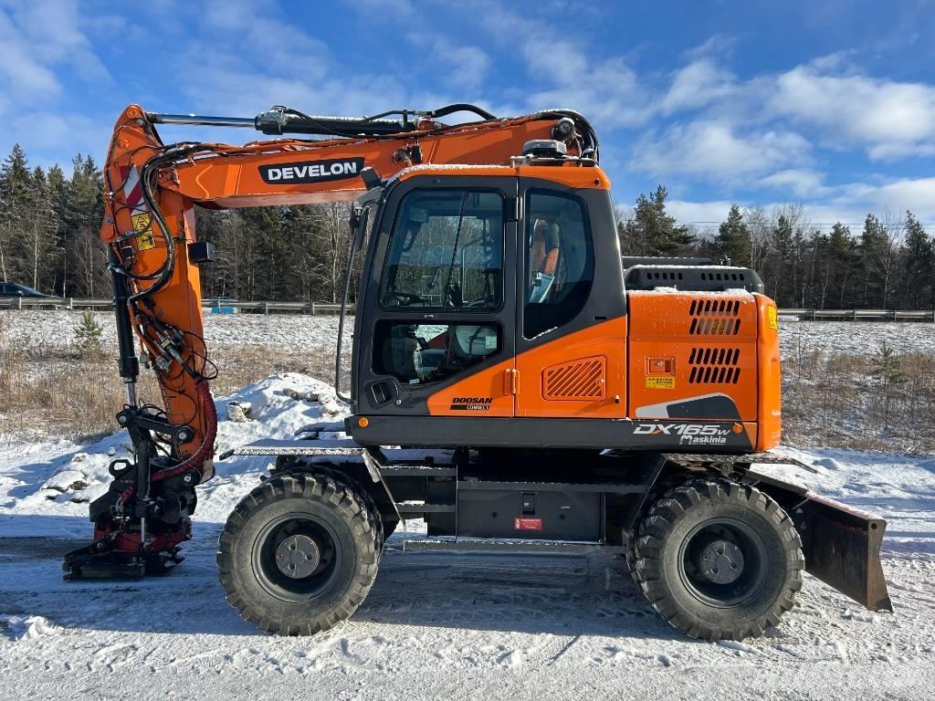 Doosan DX165WR-5 حفارات بعجل