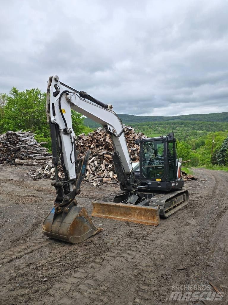 Bobcat E 88 R2 حفارات زحافة