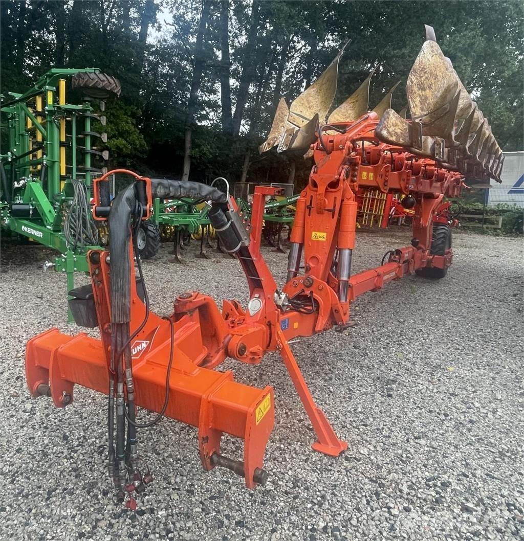 Kuhn Varileader 8 محاريث عكسية