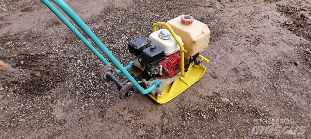 Ammann AVP 1240 دكاكات أفقية