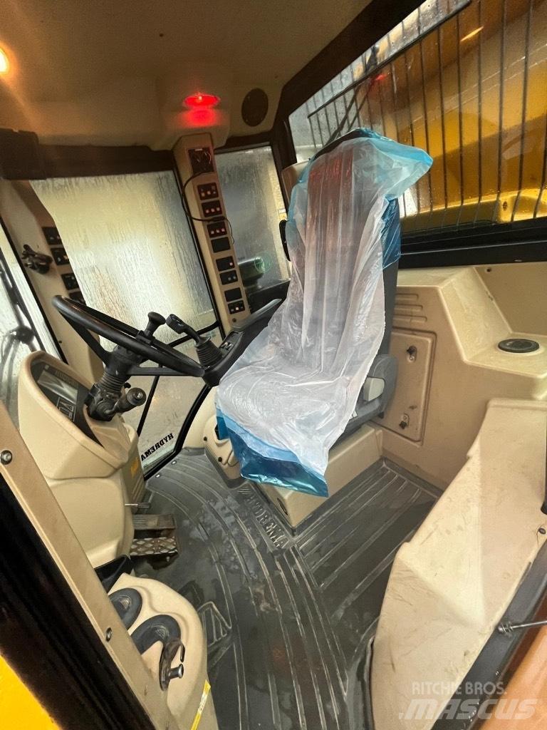 Hydrema 912 E S ساحبات مفصلية