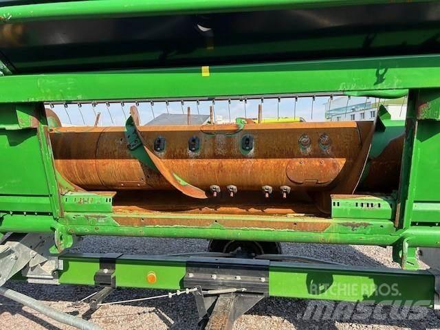 John Deere T 550 حصادات