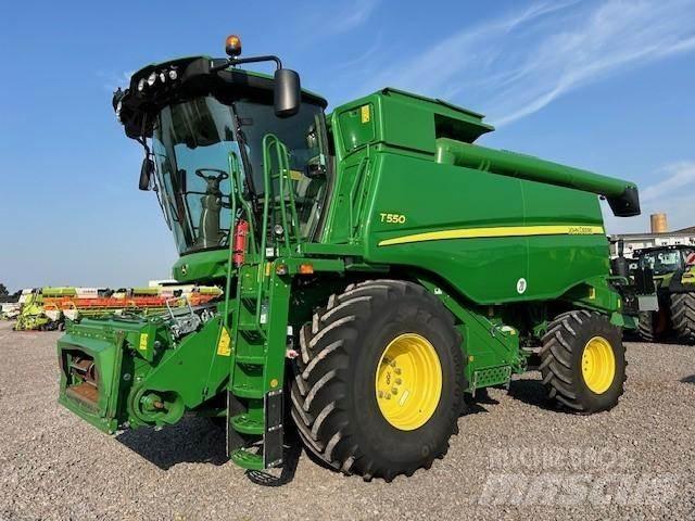 John Deere T 550 حصادات