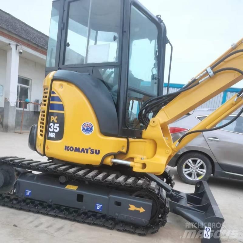 Komatsu PC 35 حفارات صغيرة أقل من 7 طن (حفارات صغيرة)