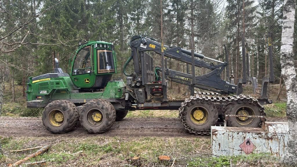 John Deere 1210 G شاحنات