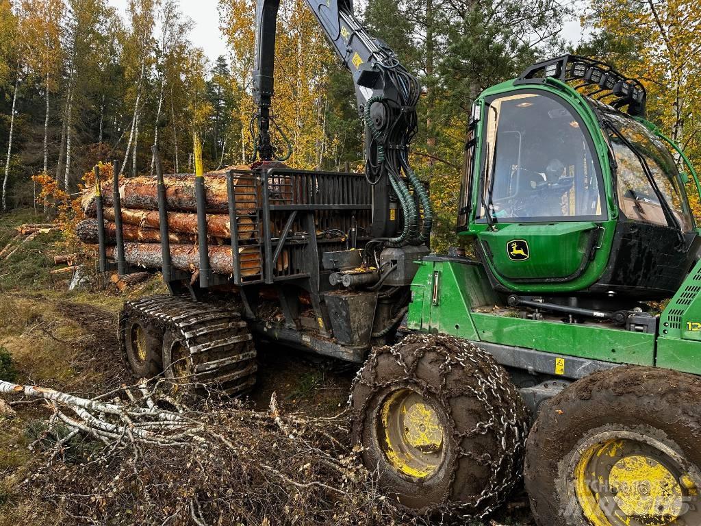 John Deere 1210 G شاحنات