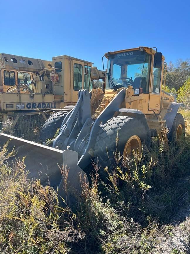 Volvo L 60 E لوادر بعجل
