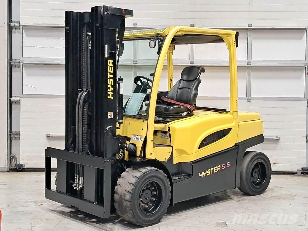 Hyster J5.5XN6 شاحنات ذات رافعات شوكية تعمل بالكهرباء