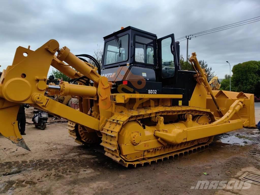 Shantui SD 32 بلدوزرات مجنزرة