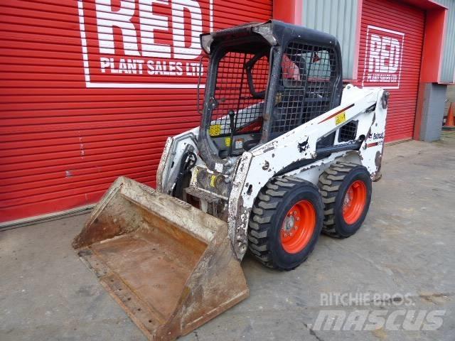 Bobcat S 450 لوادر انزلاقية التوجيه