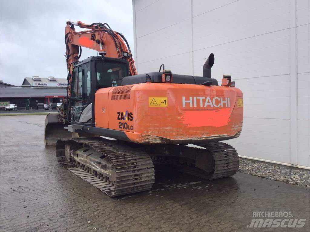 Hitachi ZX 210 LC حفارات زحافة