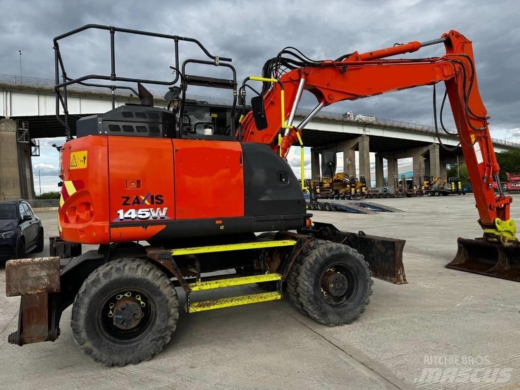 Hitachi ZX 145 W-6 حفارات بعجل