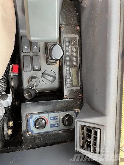 Sany SY 35 U حفارات صغيرة أقل من 7 طن (حفارات صغيرة)