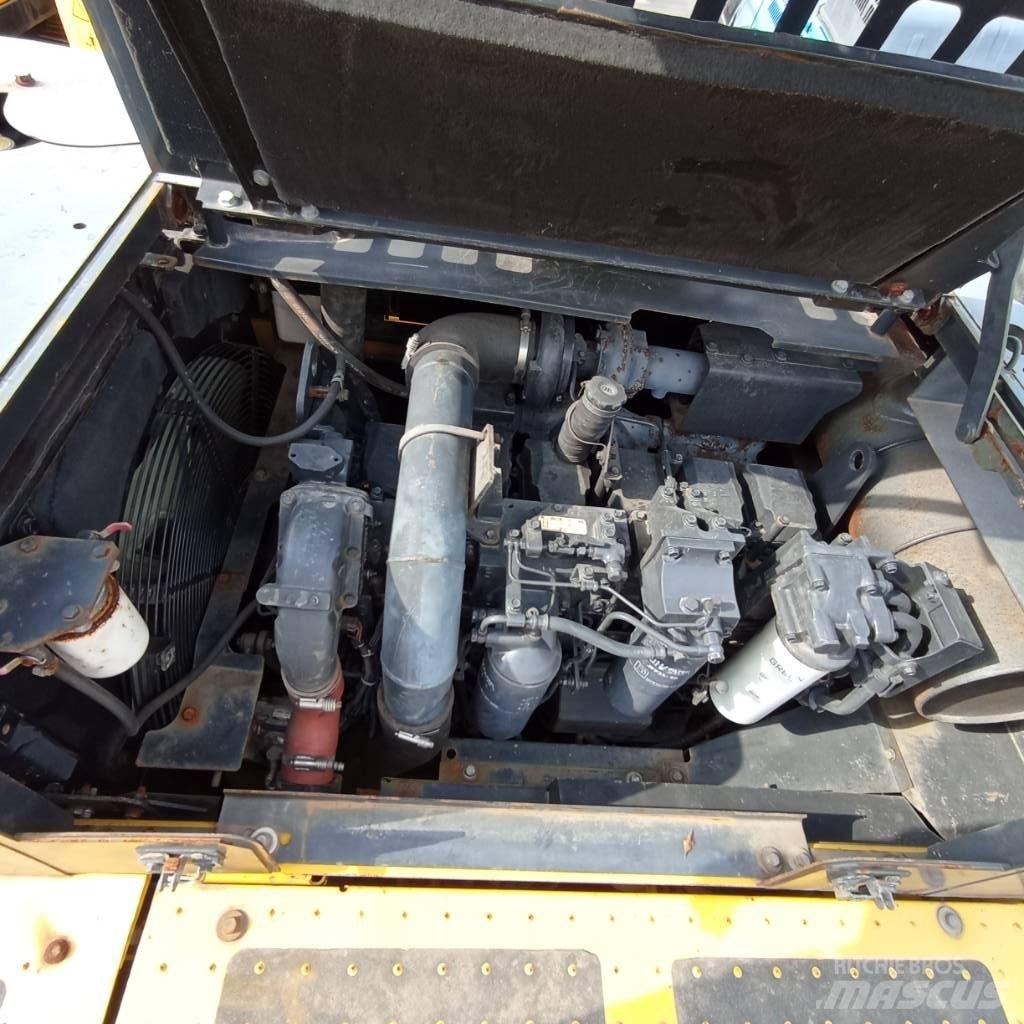 Komatsu PC 400-8 حفارات زحافة