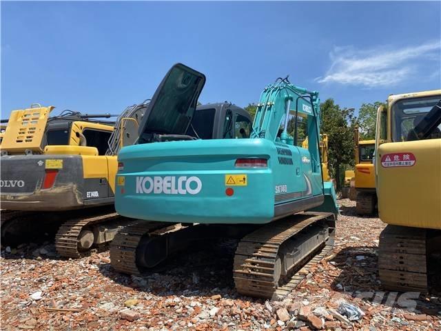 Kobelco SK 140 حفارات زحافة