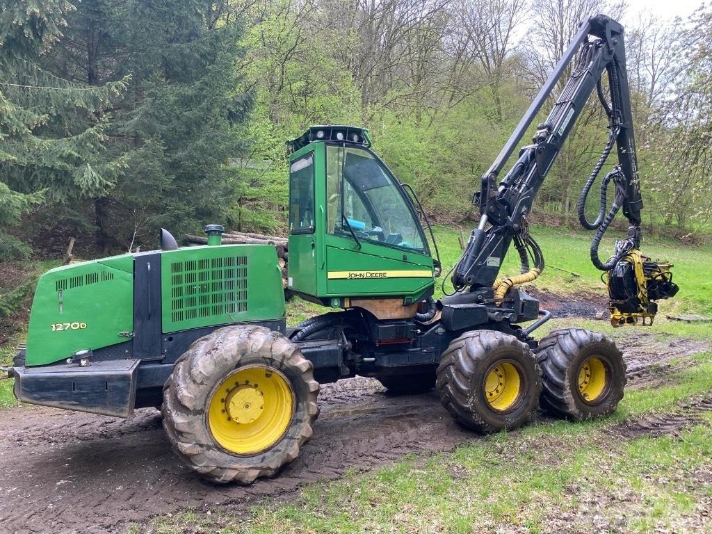 John Deere 1270 D حصادات