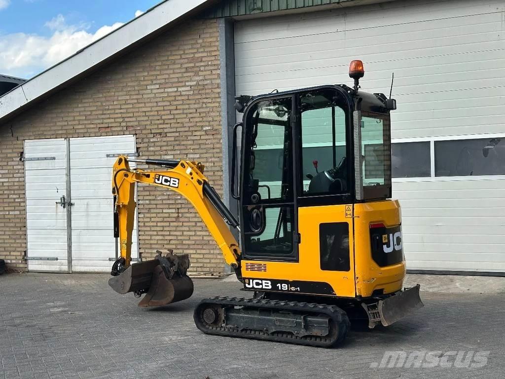 JCB 19C-1 حفارات صغيرة أقل من 7 طن (حفارات صغيرة)