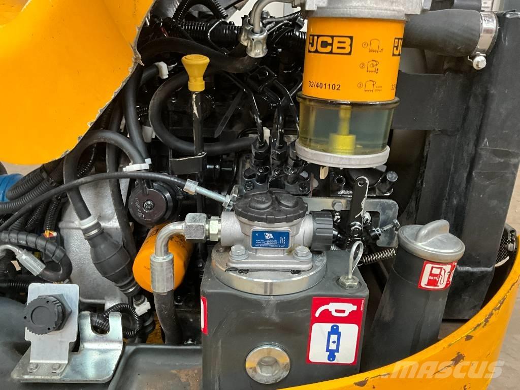 JCB 8008 CTS حفارات صغيرة أقل من 7 طن (حفارات صغيرة)