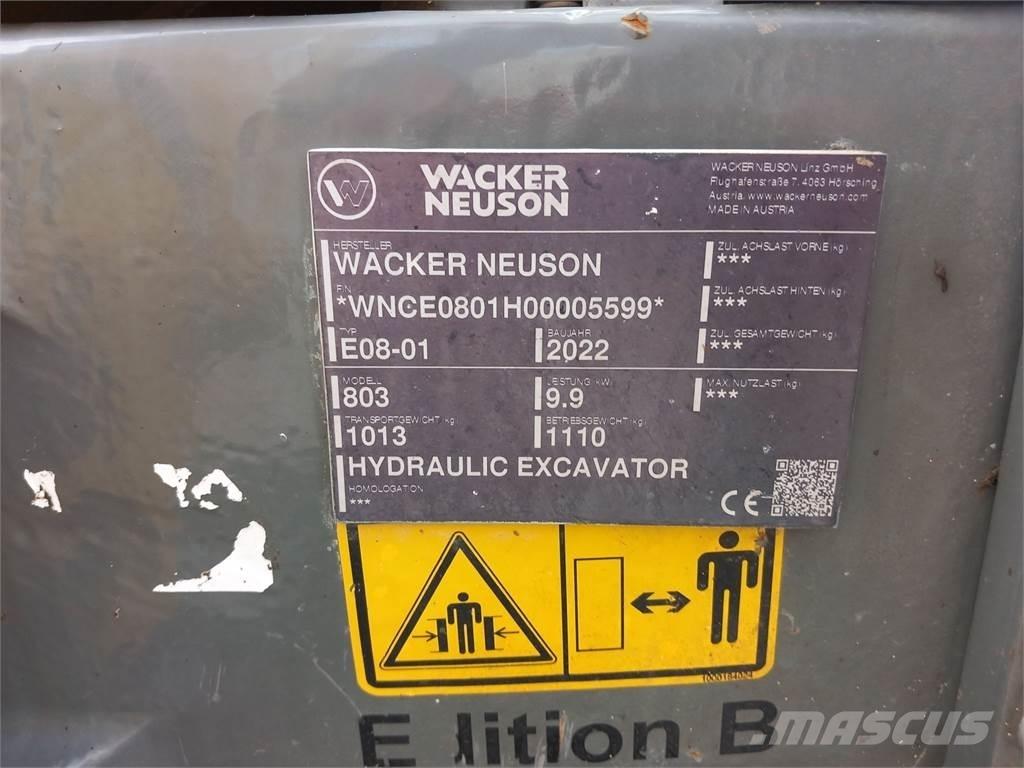 Wacker Neuson 803 حفارات زحافة