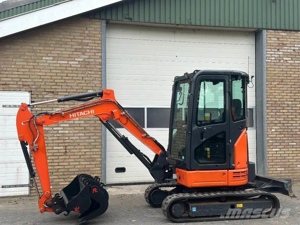 Hitachi ZX26U-6CR حفارات صغيرة أقل من 7 طن (حفارات صغيرة)