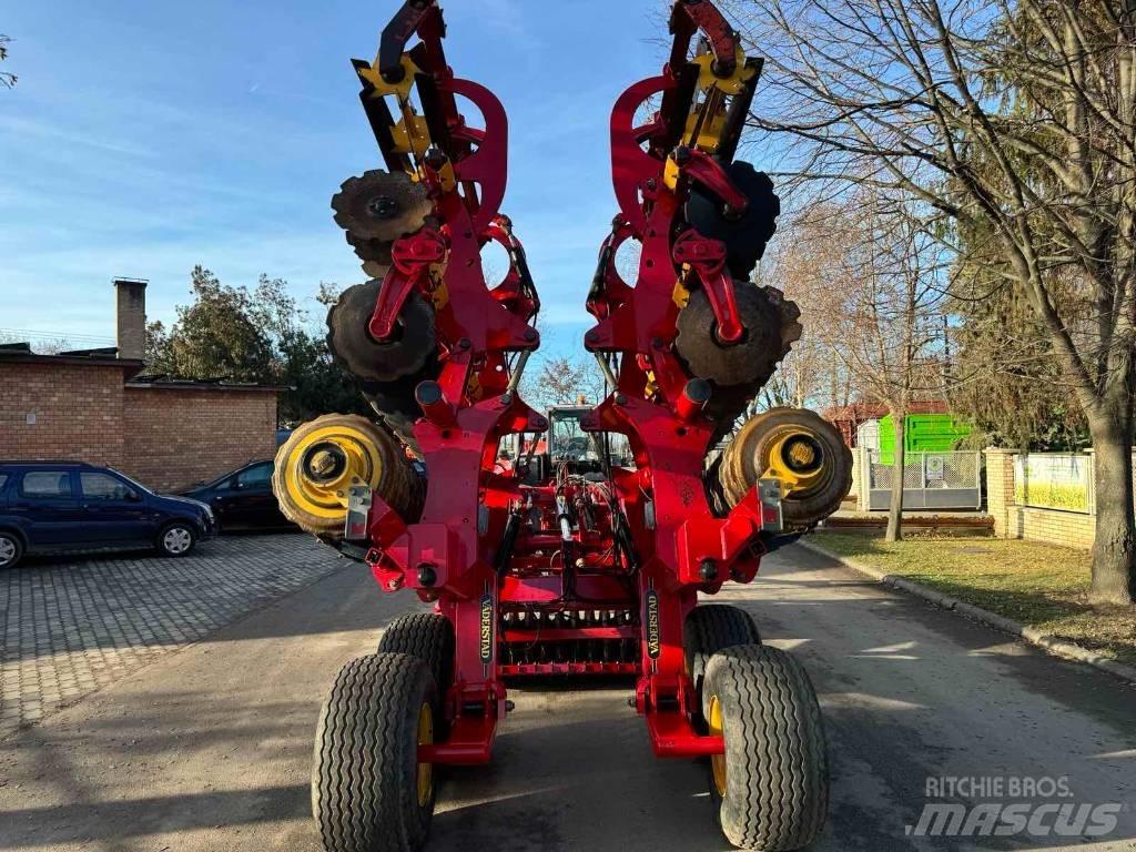 Väderstad Carrier650 زحافات ساحقة