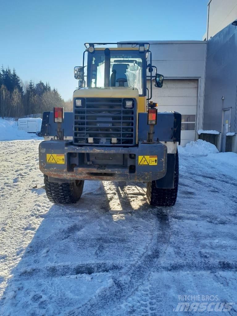 Komatsu WA250PT لوادر بعجل