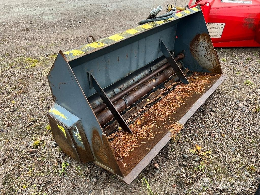 Stark 170 معدات نشر الرمال والملح