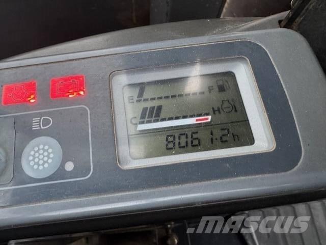 Hitachi ZX 30 حفارات صغيرة أقل من 7 طن (حفارات صغيرة)