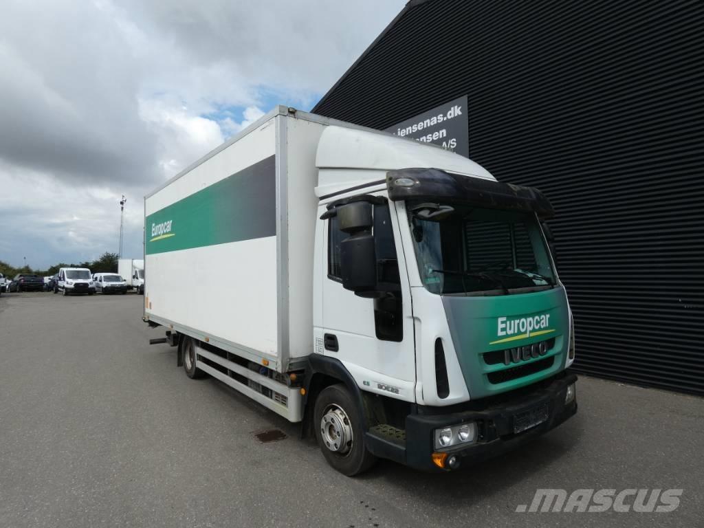 Iveco 90E 22 شاحنات ذات هيكل صندوقي