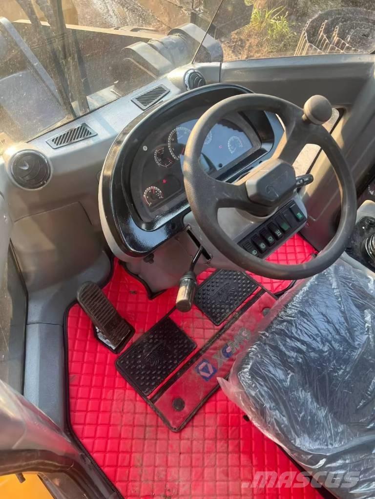 XCMG ZL 50 GN لوادر بعجل