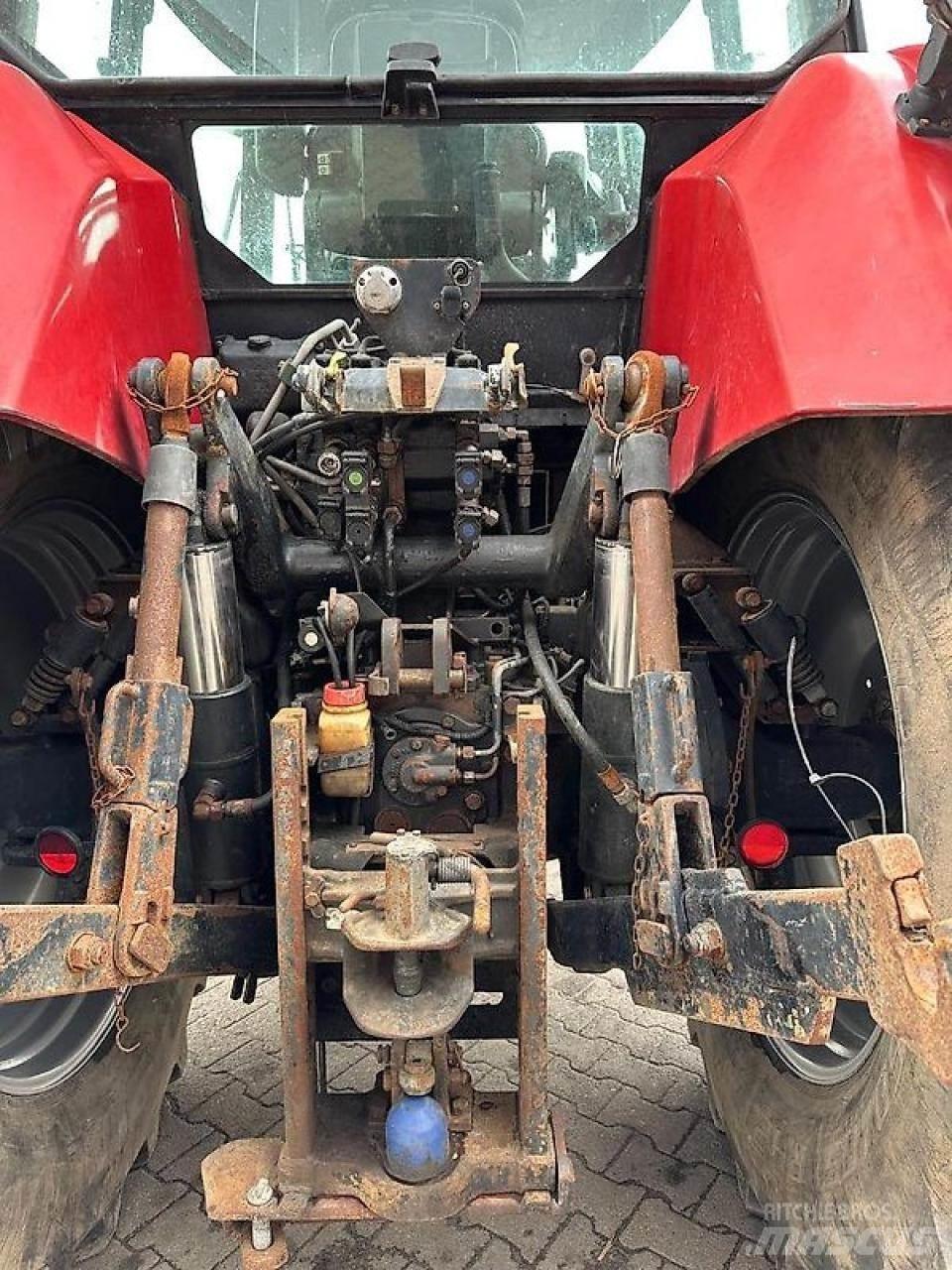 Case IH CVX 170 الجرارات