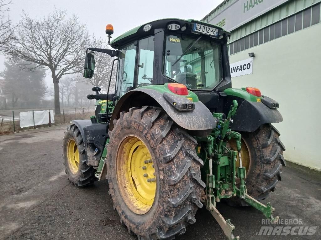 John Deere 6130M الجرارات