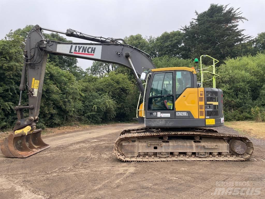 Volvo ECR 235 حفارات زحافة