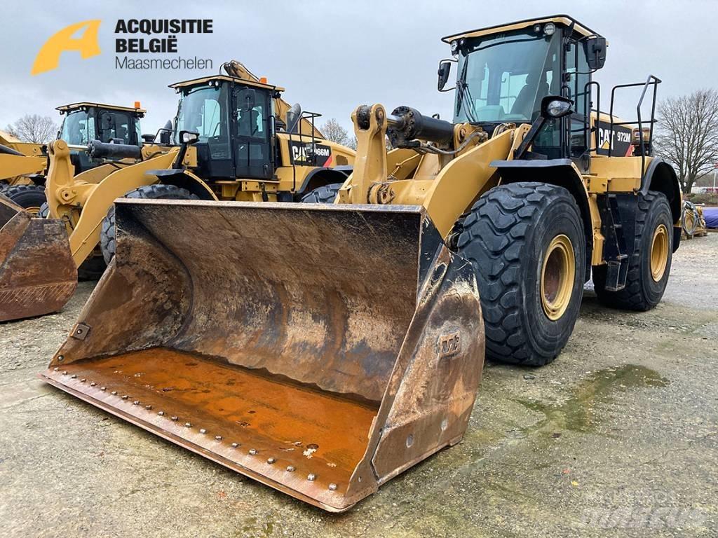 CAT 972 M لوادر بعجل