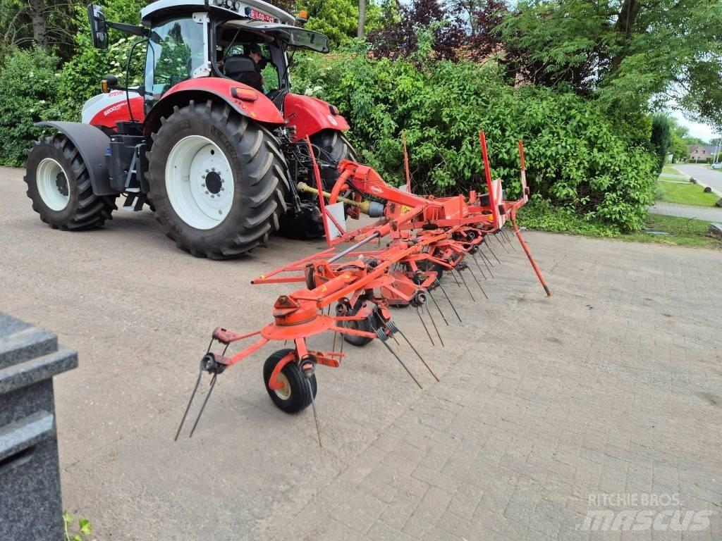 Kuhn GF 8501 MHO مكابس وميبسات التبن
