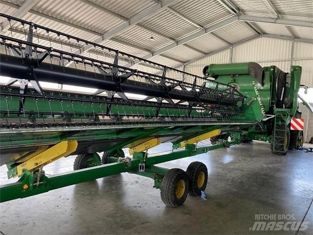 John Deere S 680 حصادات