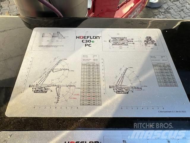 Hoeflon C30e رافعات صغيرة