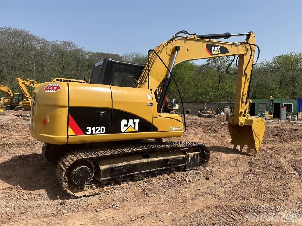CAT 312 D حفارات زحافة