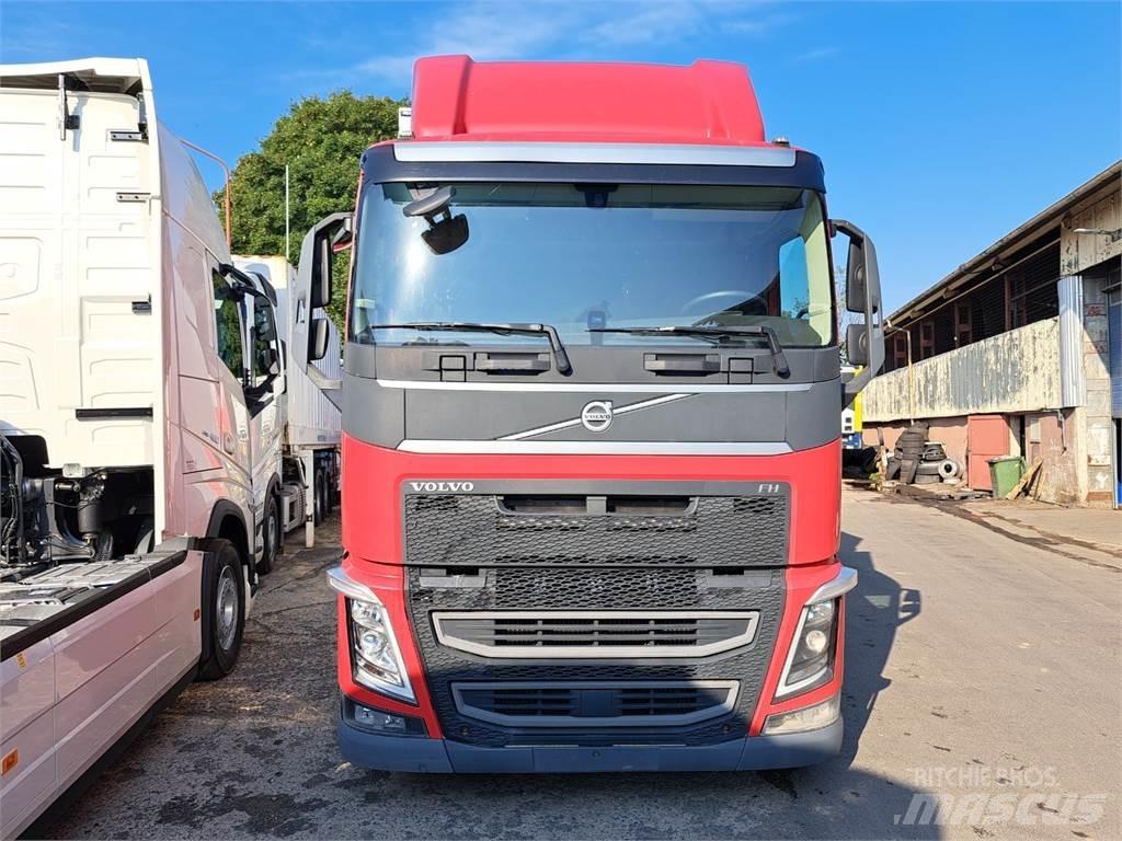 Volvo FH 500 6X4 شاحنات بمقصورة وهيكل