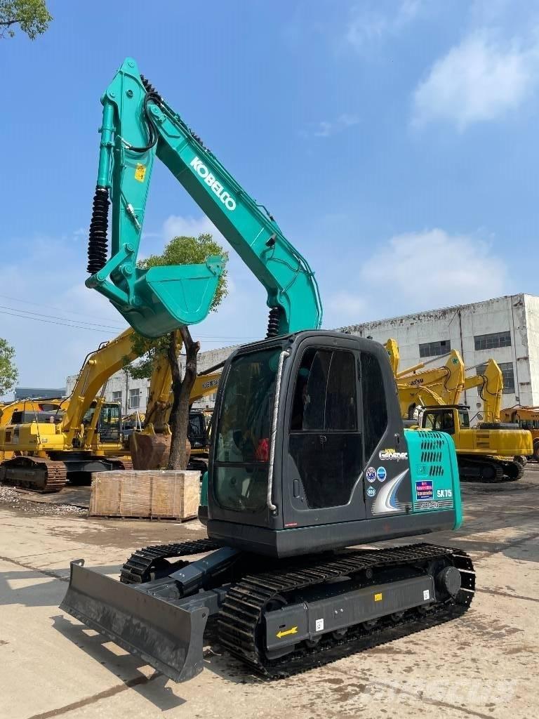 Kobelco SK 75 حفارات صغيرة أقل من 7 طن (حفارات صغيرة)