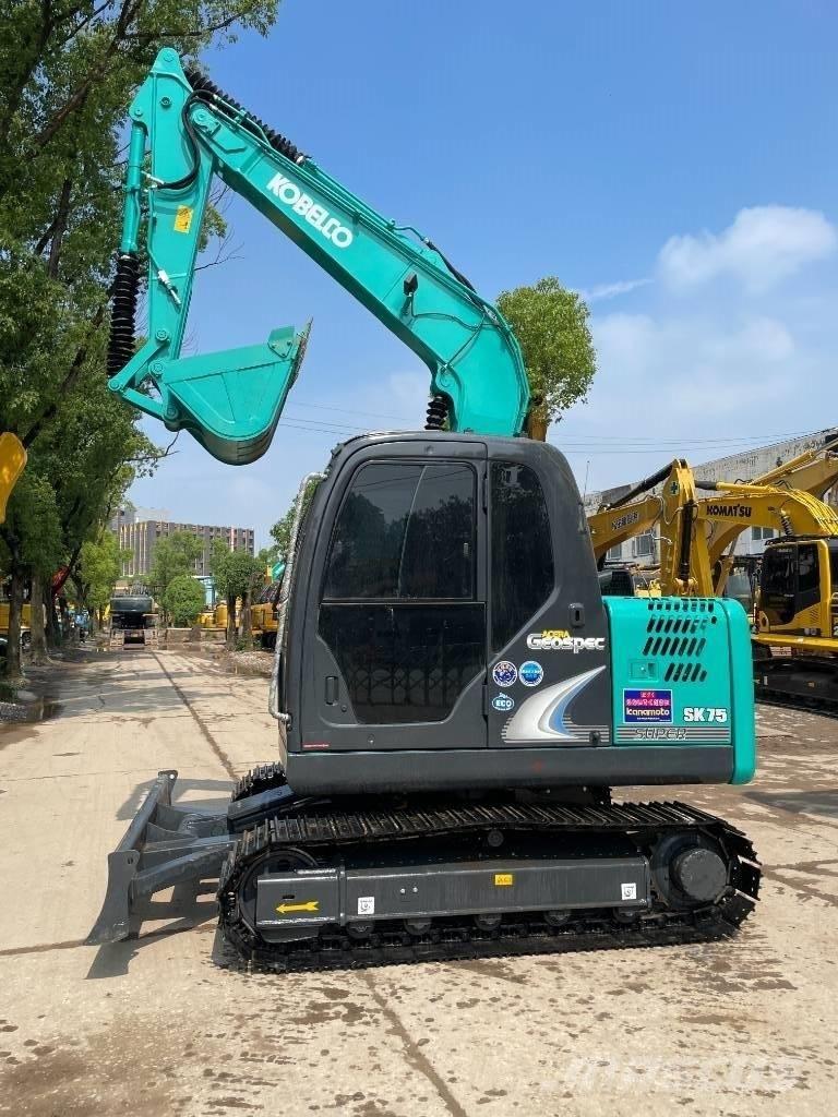 Kobelco SK 75 حفارات صغيرة أقل من 7 طن (حفارات صغيرة)